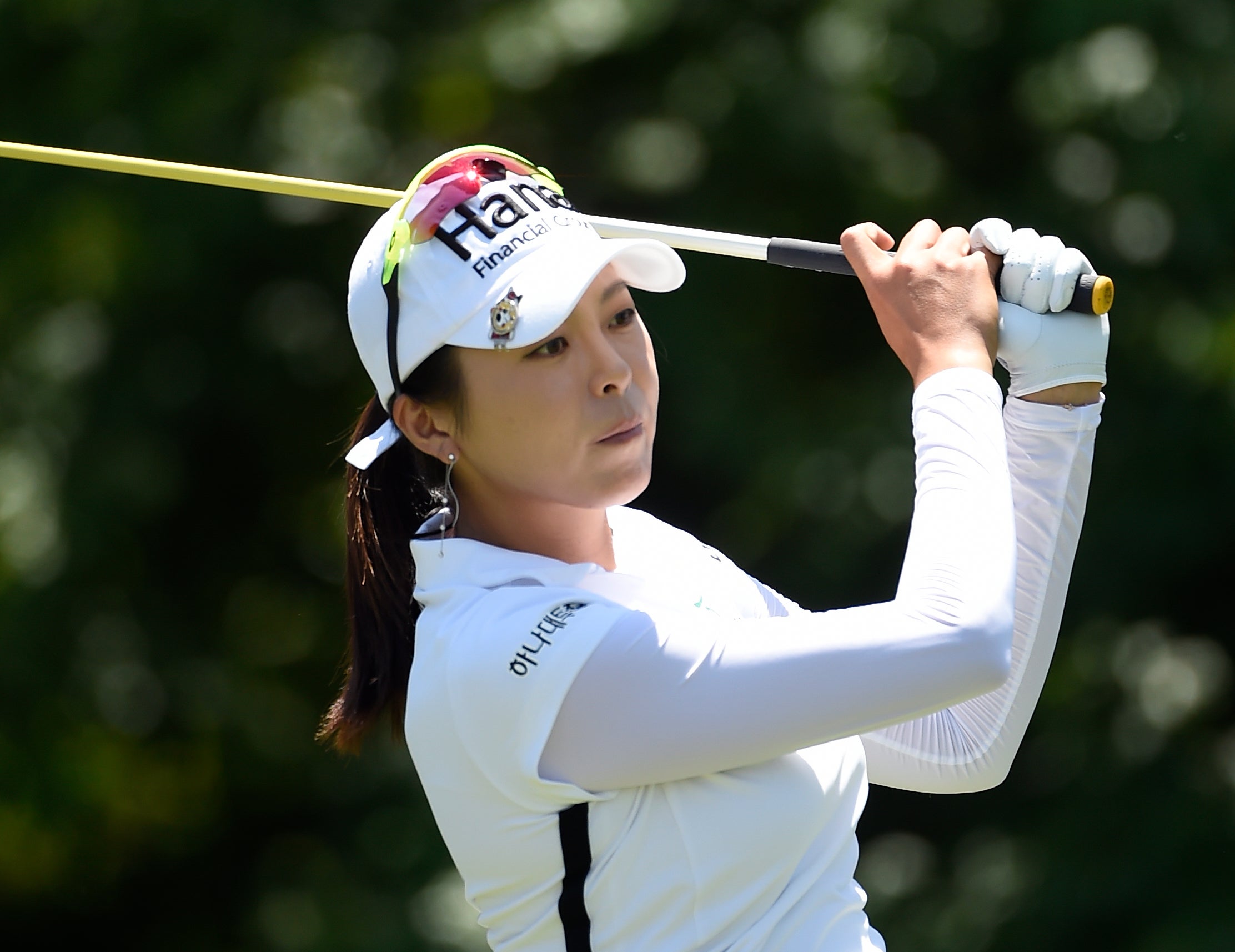 Mi Jung Hur Leads Delayed LPGA NW Arkansas Championship