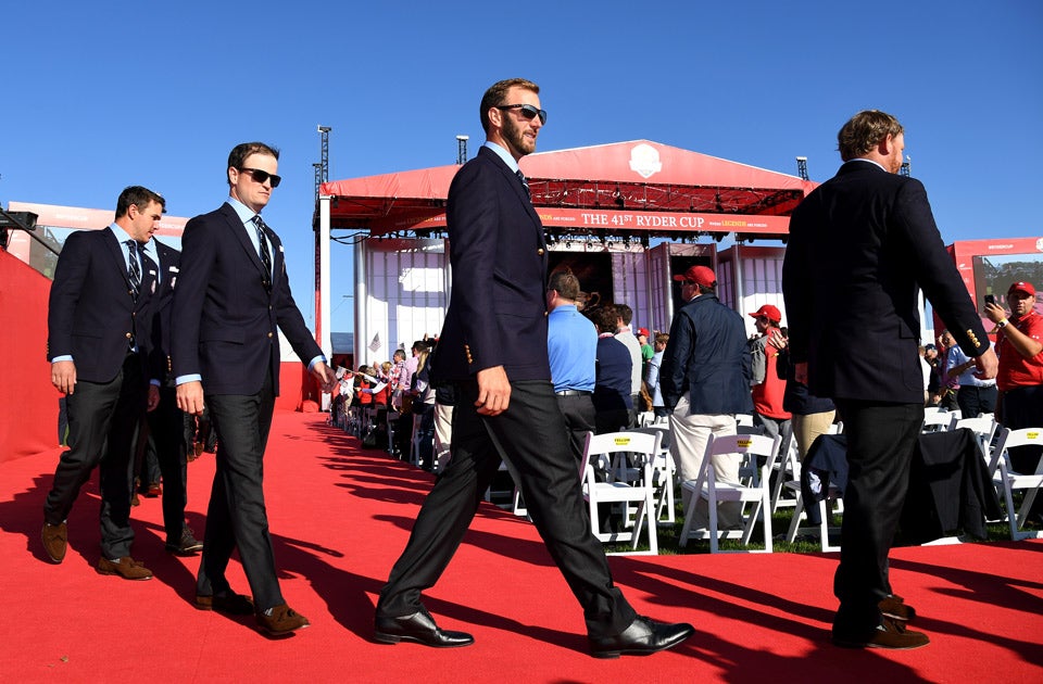 Dustin Johnson and Zach Johnson arrive at the ceremony.