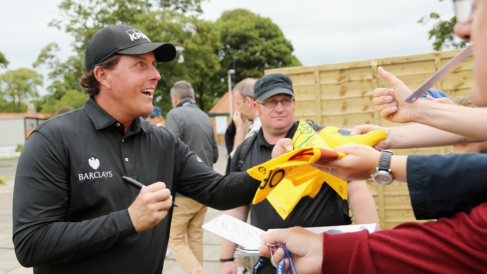 Phil Mickelson Remains Top Golfer on Forbes' HighestPaid List