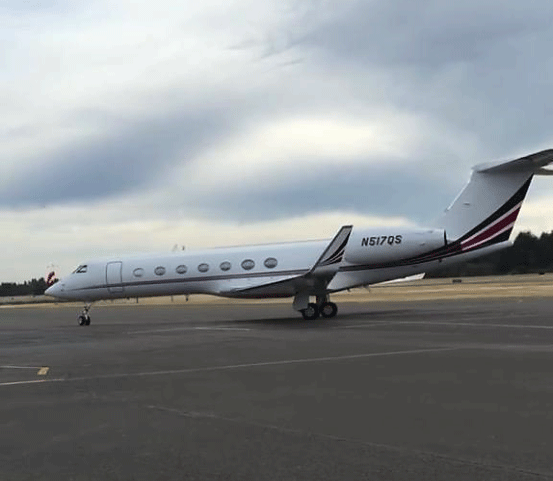 Tiger Woods' Private Jet Spotted Near U.S. Open Site Chambers Bay
