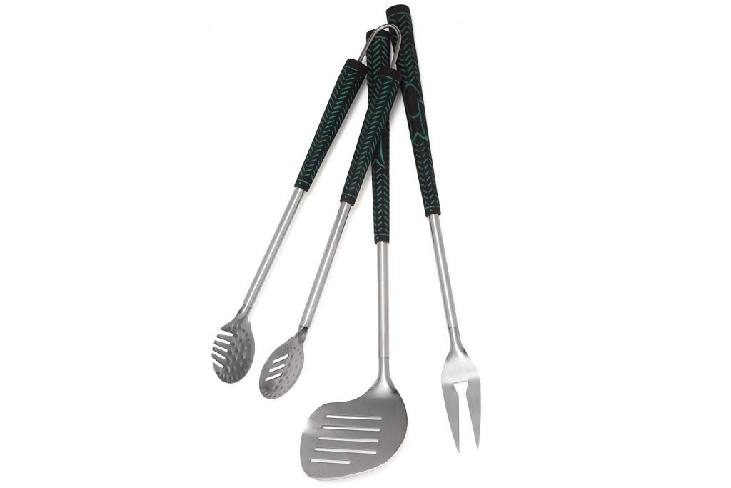 Uncommon Goods Golfers BBQ Set, $28