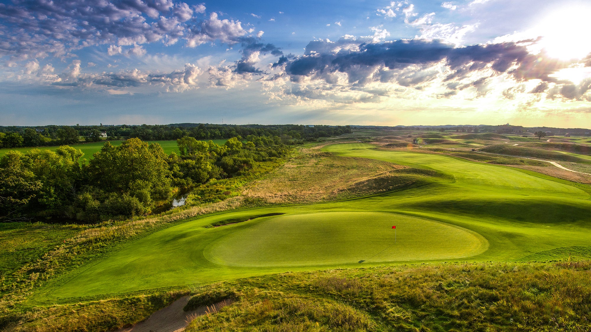 Unveiling The Splendor Of Erin Hills: A Comprehensive Journey