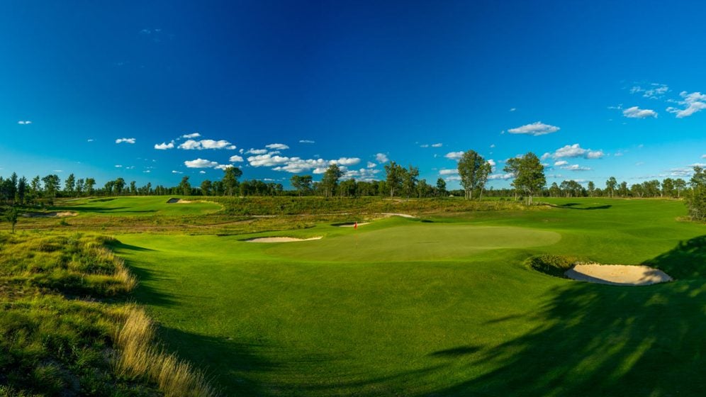 Inside The Loop, Tom Doak's reversible course in Northern Michigan