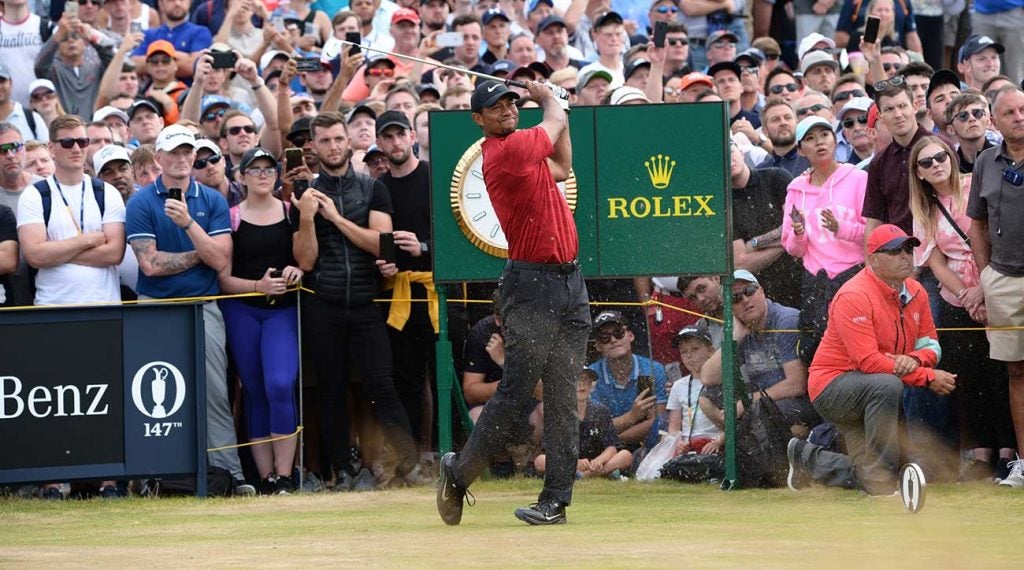 Tiger Woods charged up the leaderboard but couldn't stay there on Sunday at the British Open.