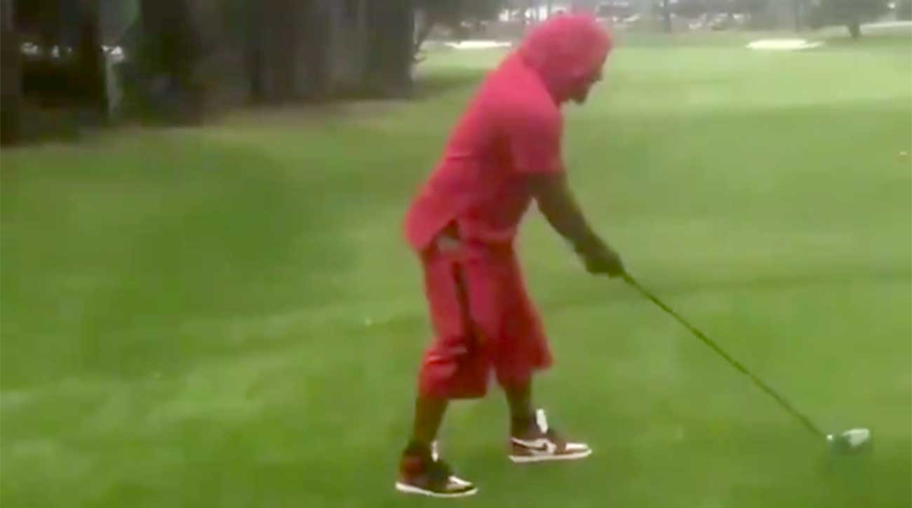 Watch Marshawn Lynch Has A Hilariously Bad Golf Swing