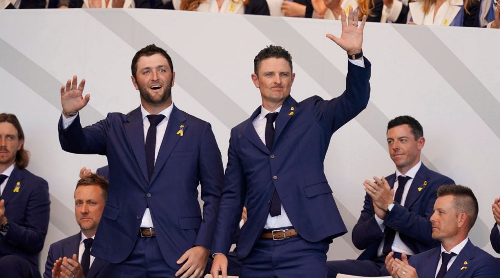 Ryder Cup golfers wearing yellow ribbons to honor slain Spanish star