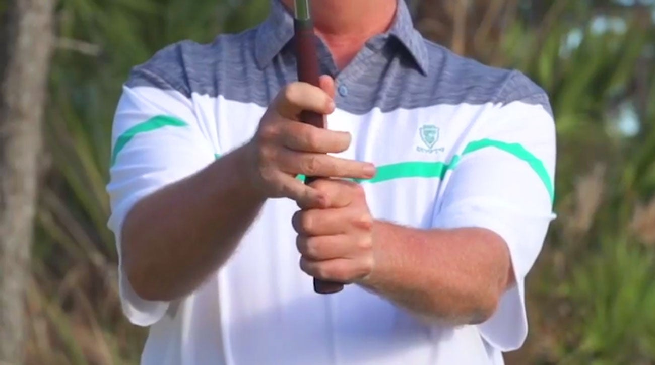 How to Hold a Golf Club: The Proper Golf Grip - GOLF.com