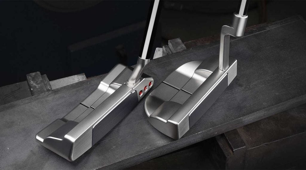 A look at the Scotty Cameron Select Squareback 1.5 (left) Select Fastback 2.