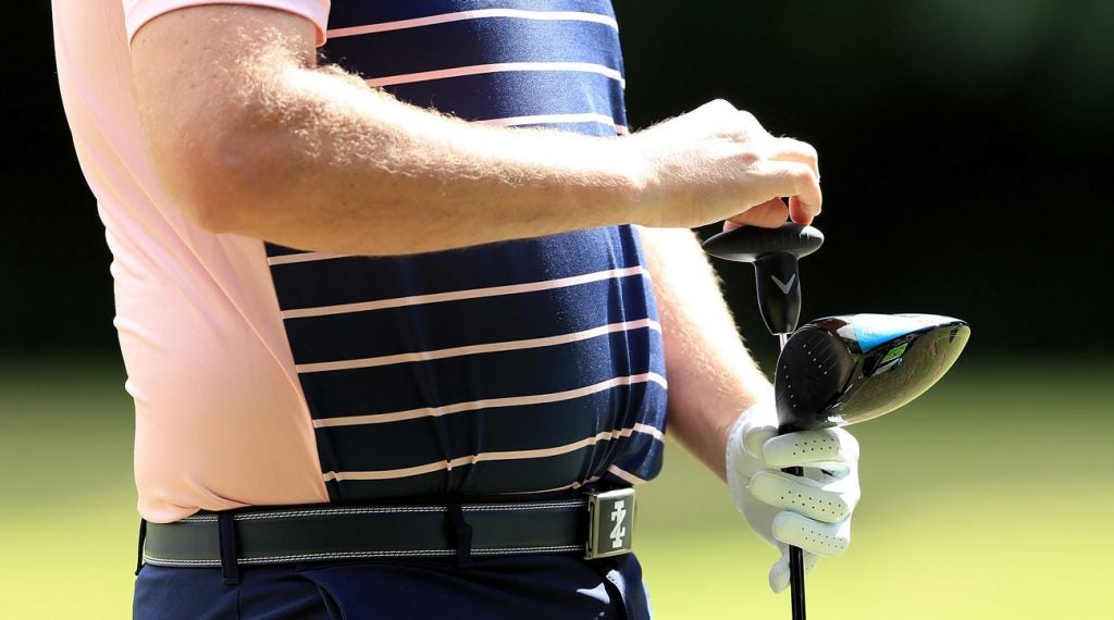 What do you do if the screws on your adjustable driver become loose during a round? Our rules expert has the answer.