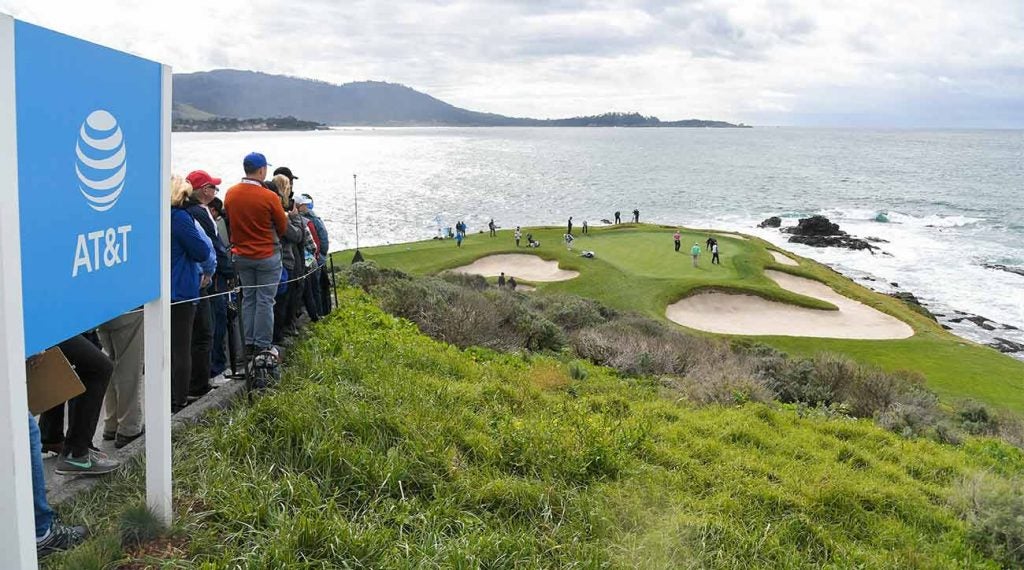 The gorgeous par-3 7th at Pebble Beach Golf Links.