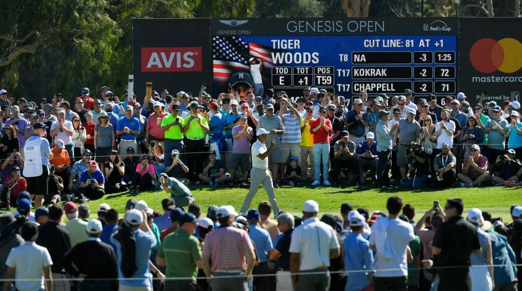 Massive crowds watch Tiger Woods at the 2018 Genesis Open at Riviera CC