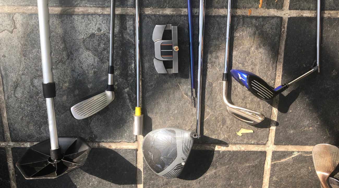 This nightmare photo will make you rethink flying with your golf clubs