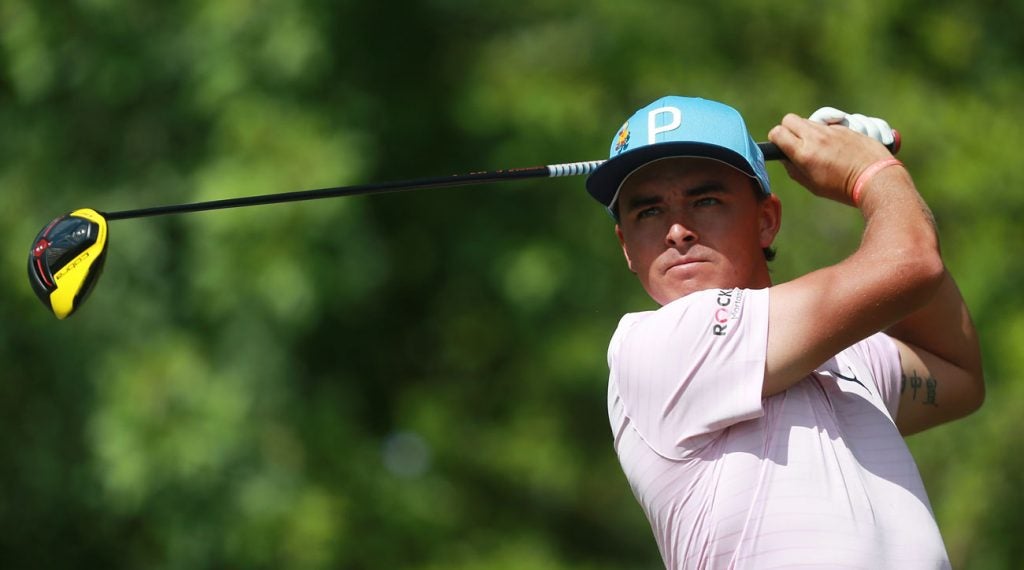 Rickie Fowler is one of several big-name players in hot pursuit of Wyndham Clark's lead.