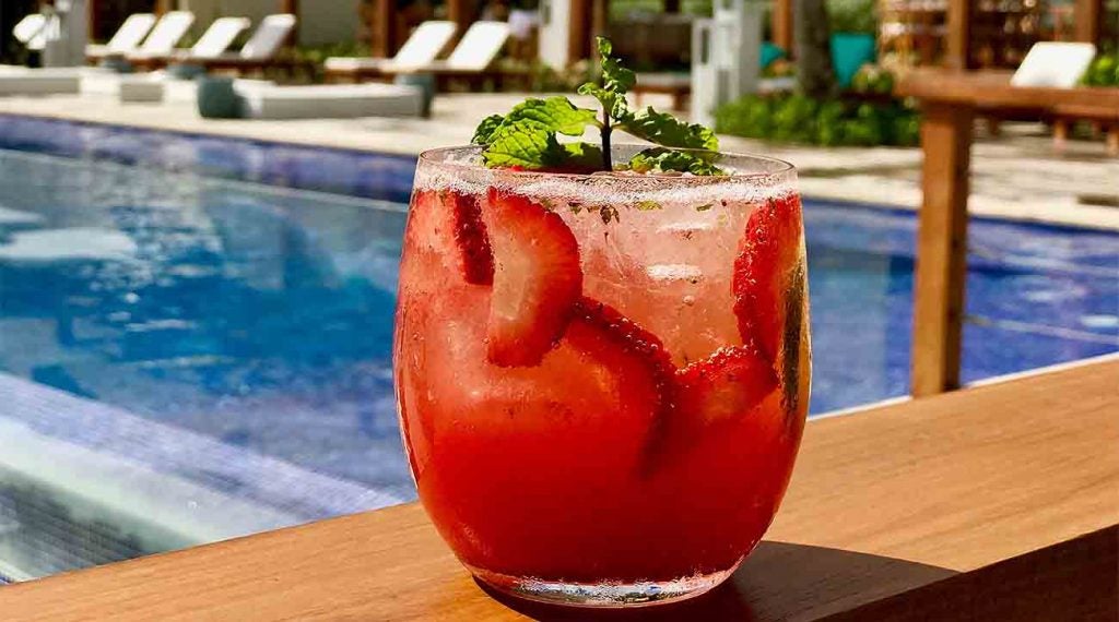 11 best golf drinks from 11 luxurious golf resorts