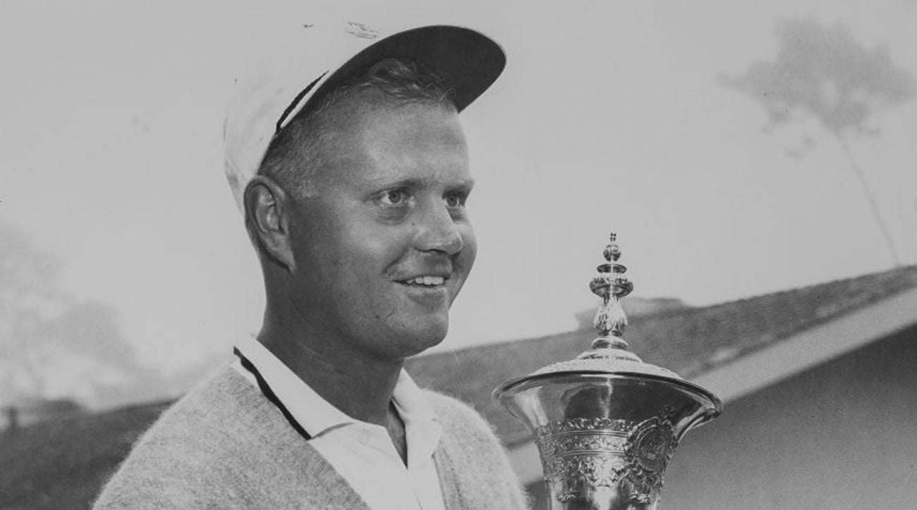 Jack Nicklaus wins the 1961 U.S. Amateur.