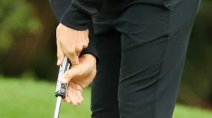 An up-close look at Tommy Fleetwood's putting grip.