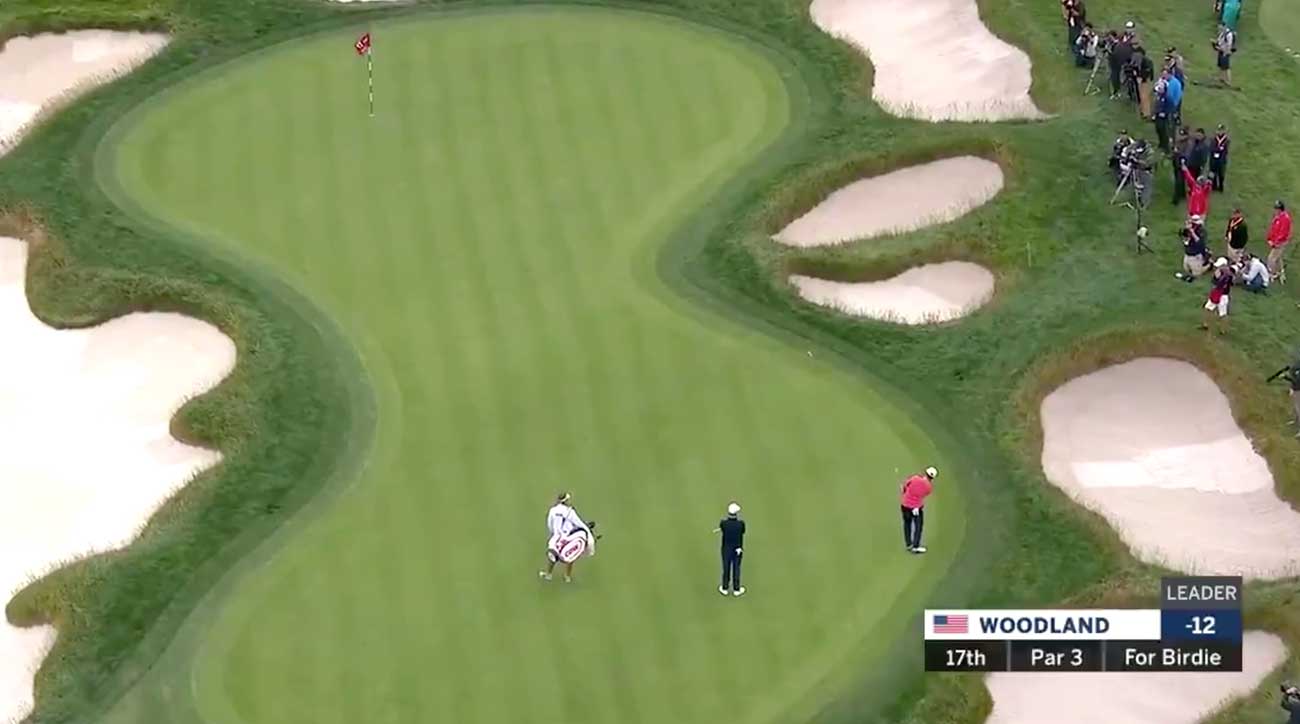 Gary Woodland lofts a chip to the 17th pin during the final round of the U.S. Open.