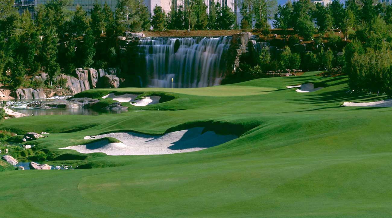 styrte overvåge belastning Las Vegas' famed Wynn Golf Club reopening to the public in October