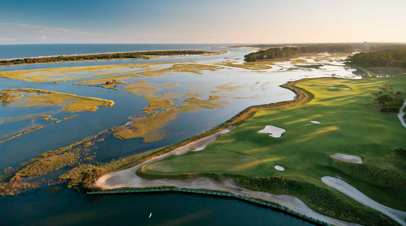 Cassique’s 15th green juts dangerously into Captain Sam’s Inlet.