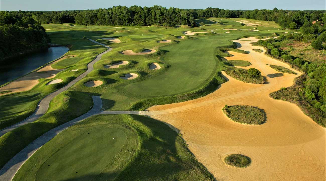 No. 7 at the Barefoot Resort's Dye Course.