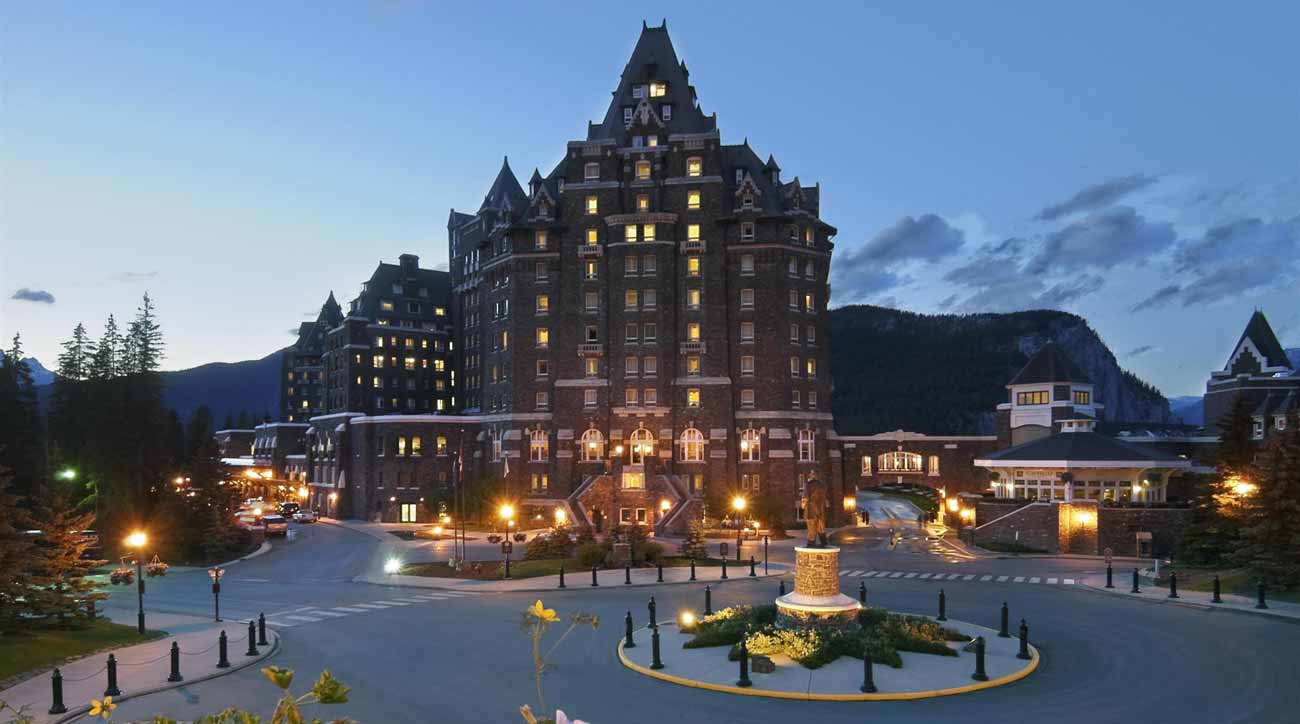 Fairmont Banff Springs Resort at night.