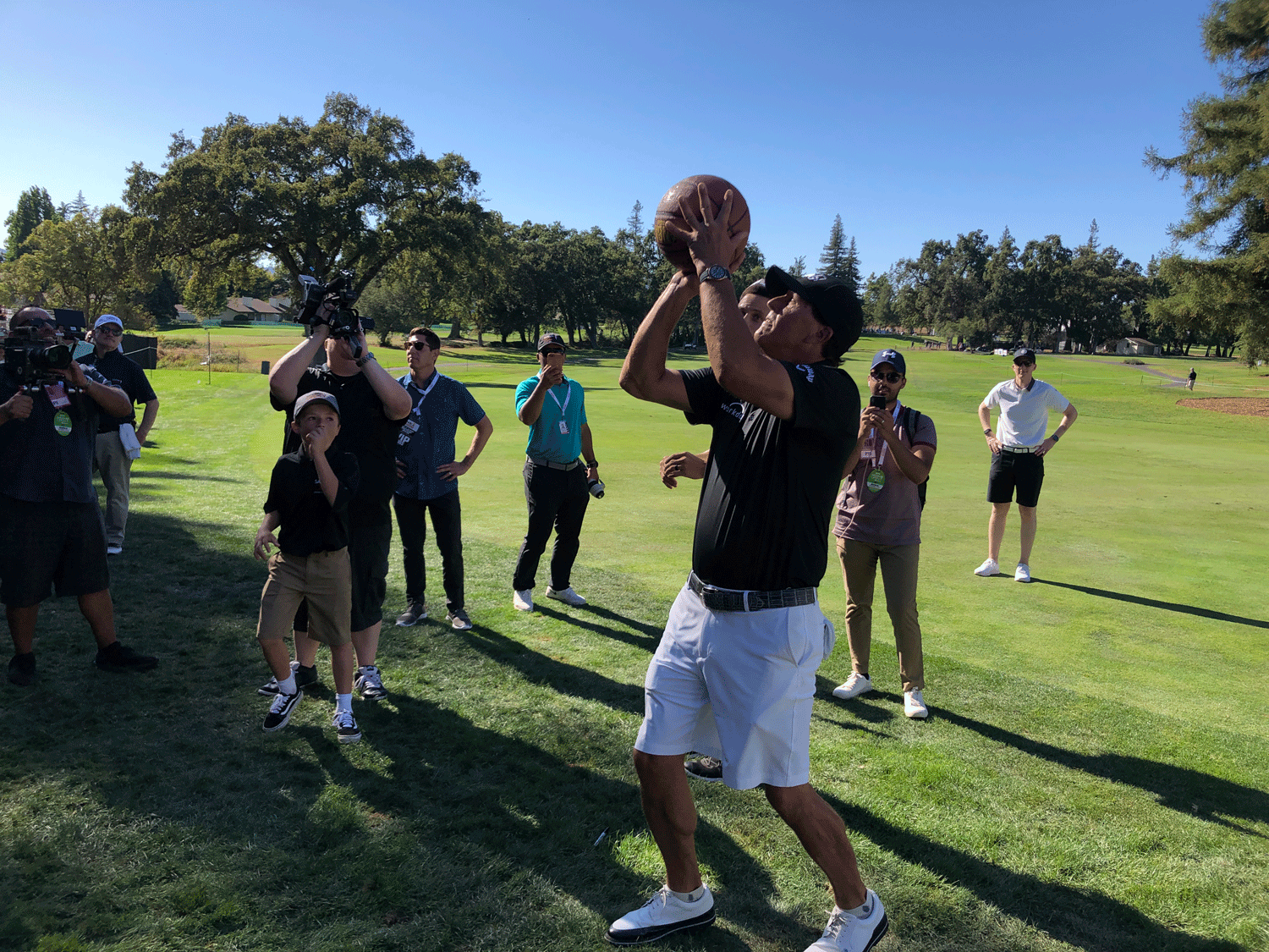 Phil Mickelson's form? You decide. 