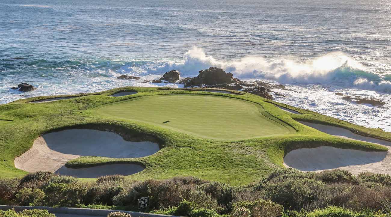 The 7th hole at Pebble Beach Golf Links