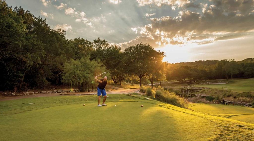 With the Unlimited Golf Package, you'll likely experience a few holes during the magic hour.