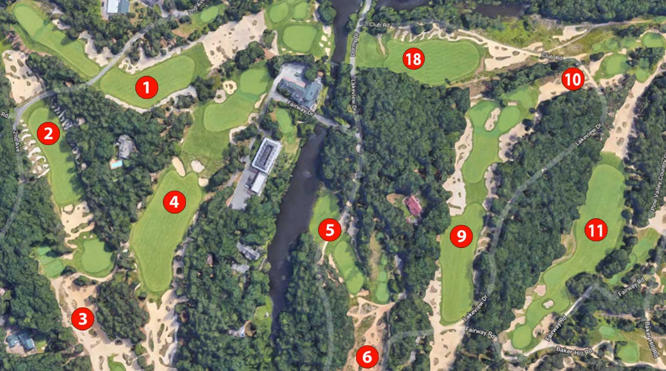 Behold, Google Maps with numbered holes on golf courses!