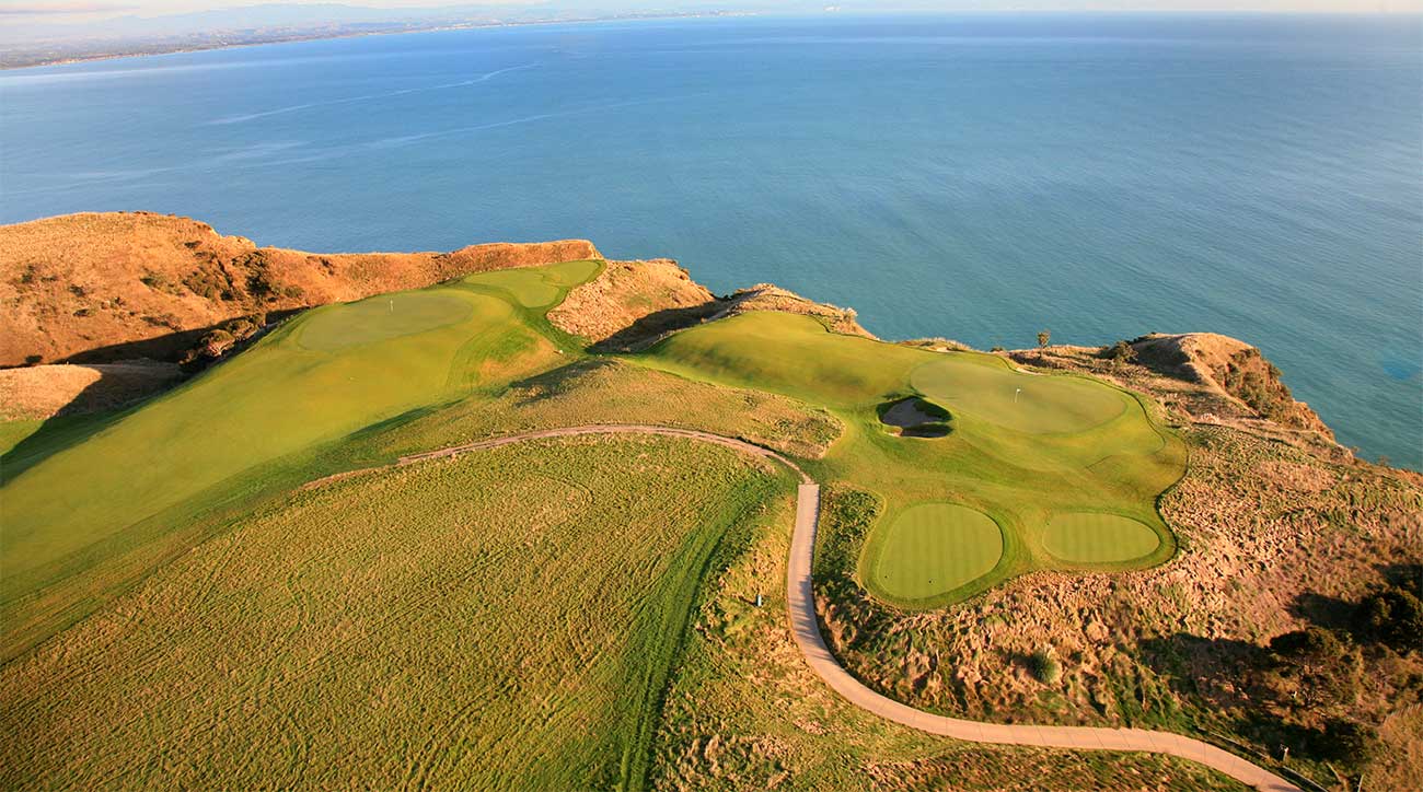 The 12th hole at Cape Kidnappers, a 2004 Tom Doak design in New Zealand.