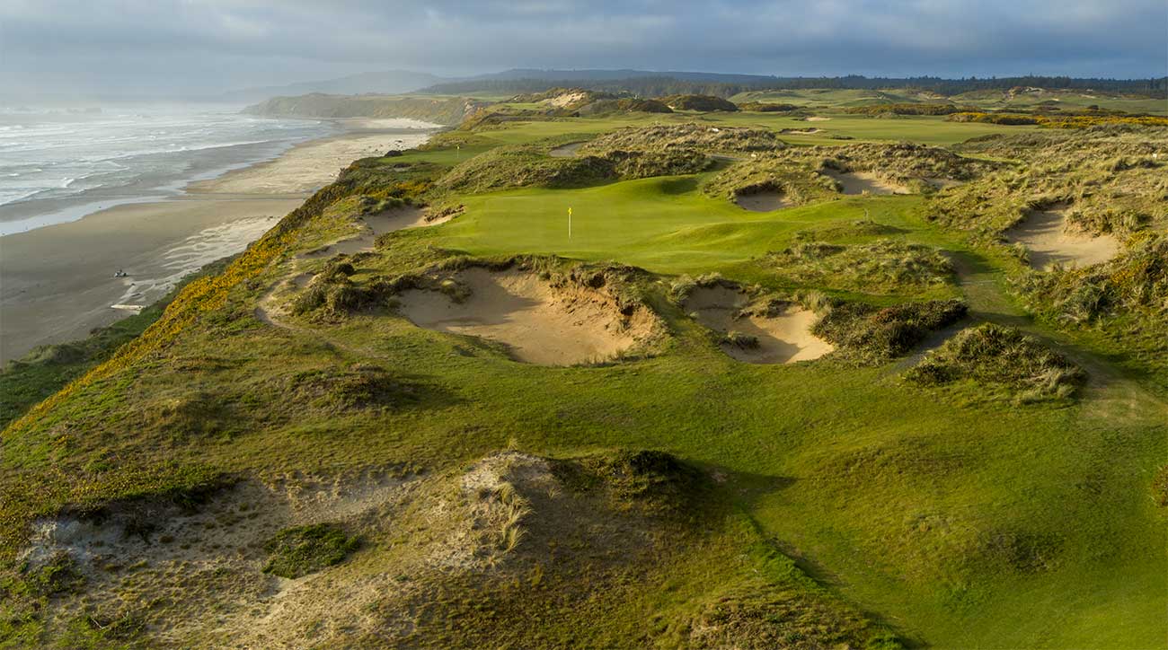 The 11th hole at Pacific Dunes.