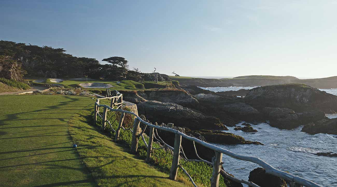 Along 17 Mile Drive you can find some of the world's most beautiful houses and some of its most sublime golf.