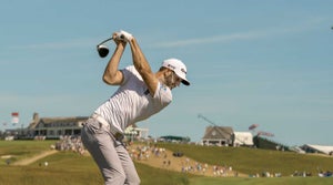 Dustin Johnson lead wrist