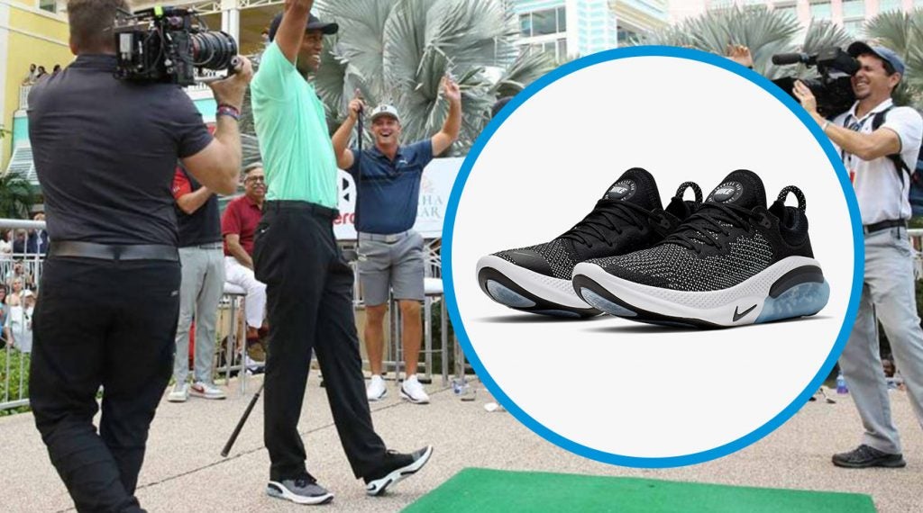 Tiger Woods wore Nike Joyride Run Flyknit sneakers during the Hero Shot Challenge.