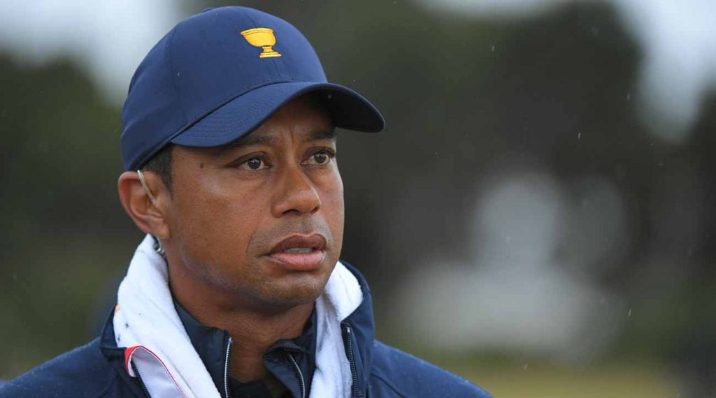 Tiger Woods won't play either Saturday session at the Presidents Cup.