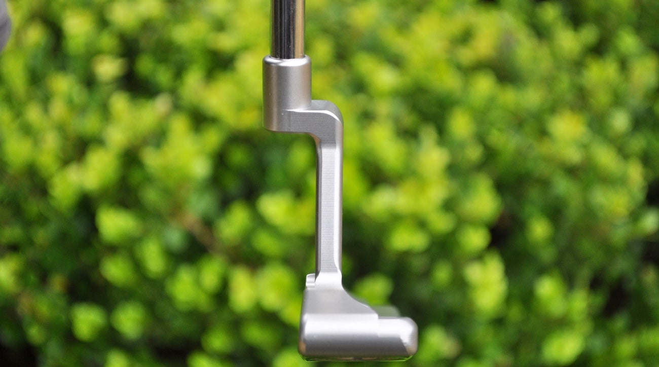 A newly-defined socket radius with onset provides a clearer view of the leading edge at address.