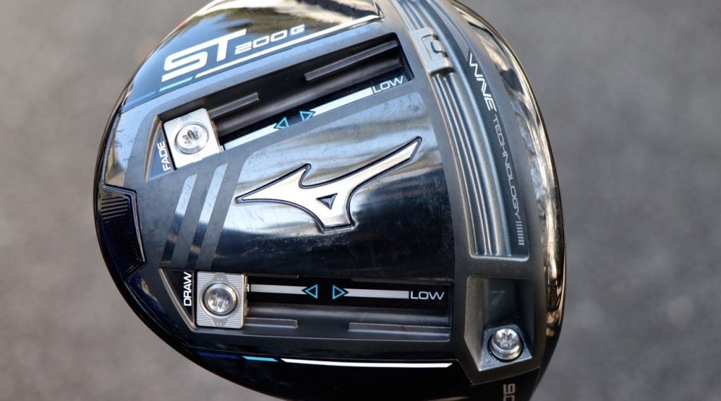 The sliding weights located in the sole of the ST200G driver alter launch and spin. 