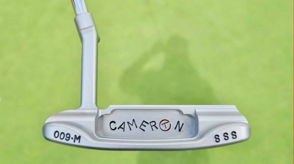 The Circle T stamp in the cavity pushes the price of this putter into the four-figure range