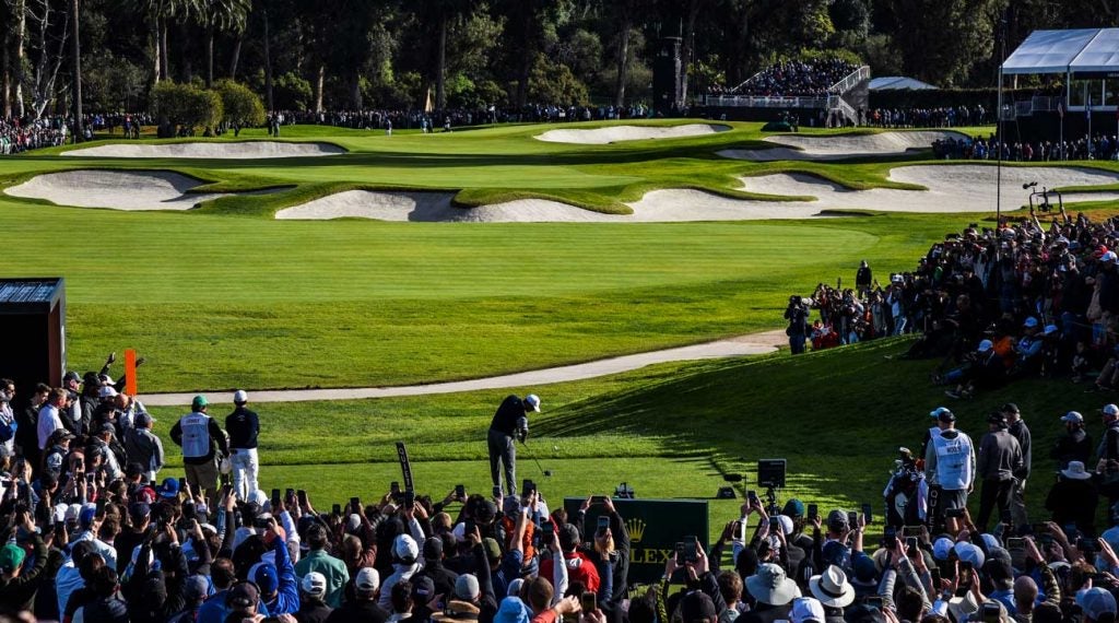What is it that makes Riviera Country Club so popular among Tour players?