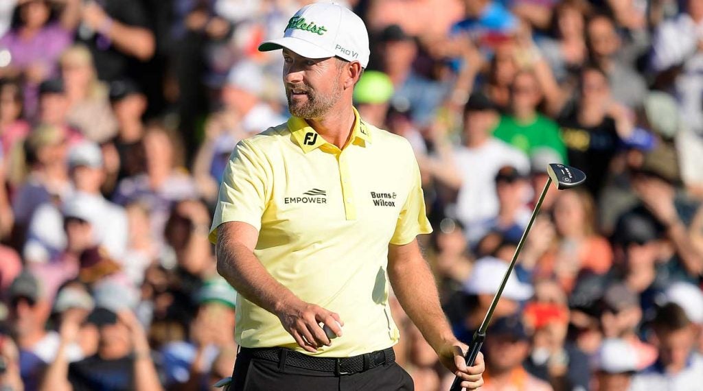 Webb Simpson says he's tried to learn from the philosophy of Amazon CEO Jeff Bezos.