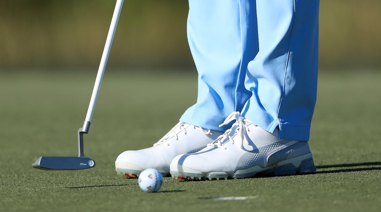 Rickie Fowler's tried out a graphite shaft in his Scotty Cameron backup putter.
