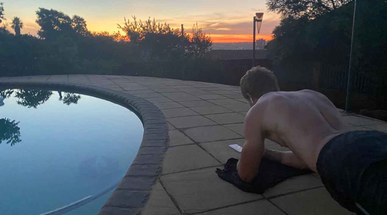 Victor Lange works out in Johannesburg during his quarantine.