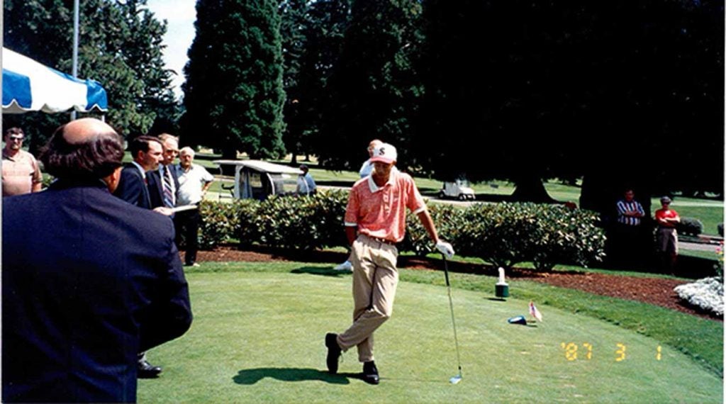 Tiger Woods on the first tee at the 1994 Pacific Northwest Am, which he would go on to win.