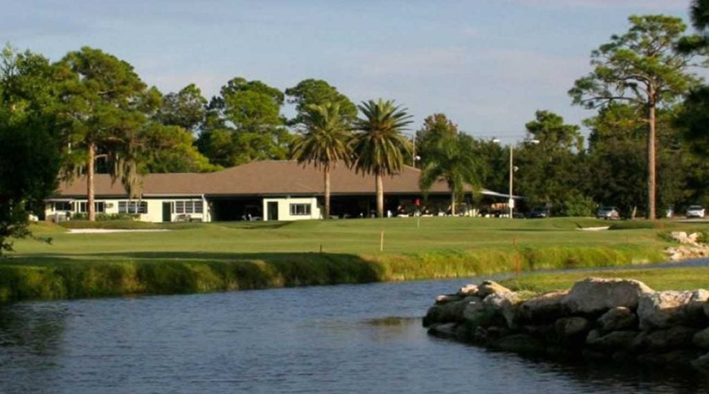New Smyrna Beach Golf Club hole over water