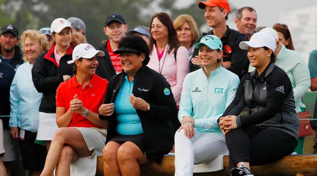 Watson (opposite) and LPGA legends Lorena Ochoa, 
Nancy Lopez, Annika 
Sorenstam and Se-Ri
Pak said yessiree to Kupcho’s win.