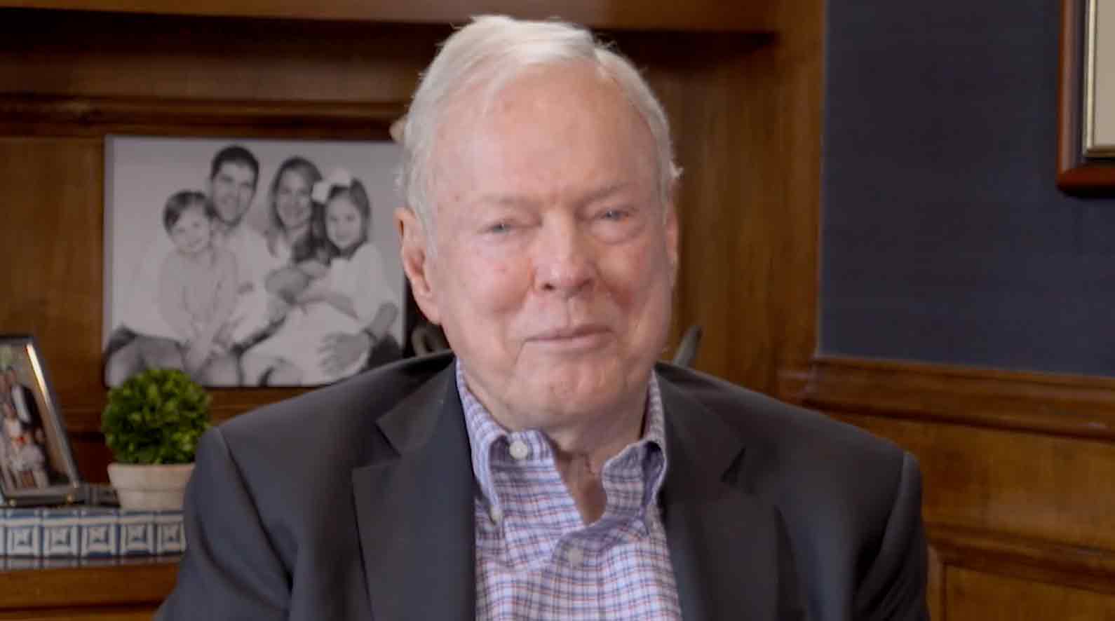 John Everhart helped turn Davis's aces into a business.