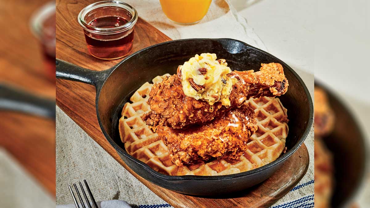 Golf S Ultimate Comfort Food Might Be The Chicken Waffles In San Antonio