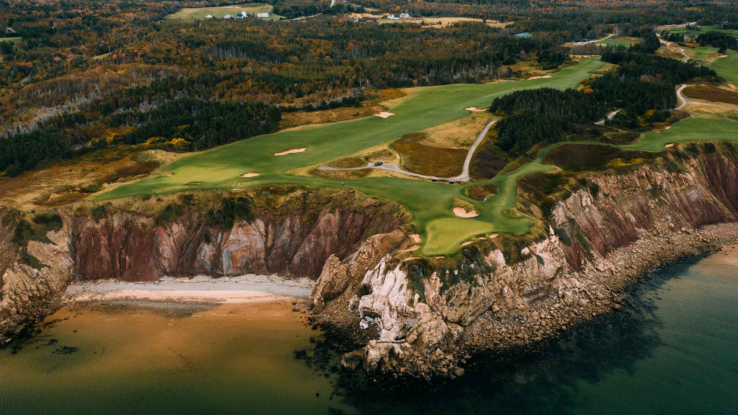 A trip to stunning Cabot Links is the perfect reminder of the ties that ...