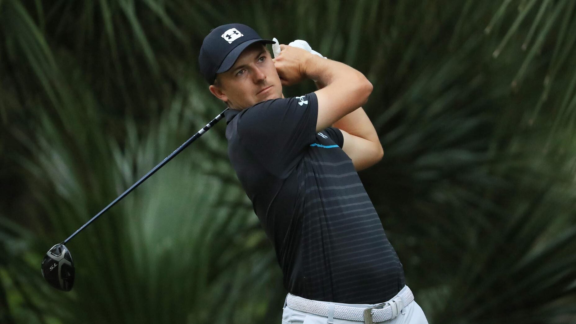 Jordan Spieth sinks 6 birdies in a row, vaults up RBC Heritage leaderboard