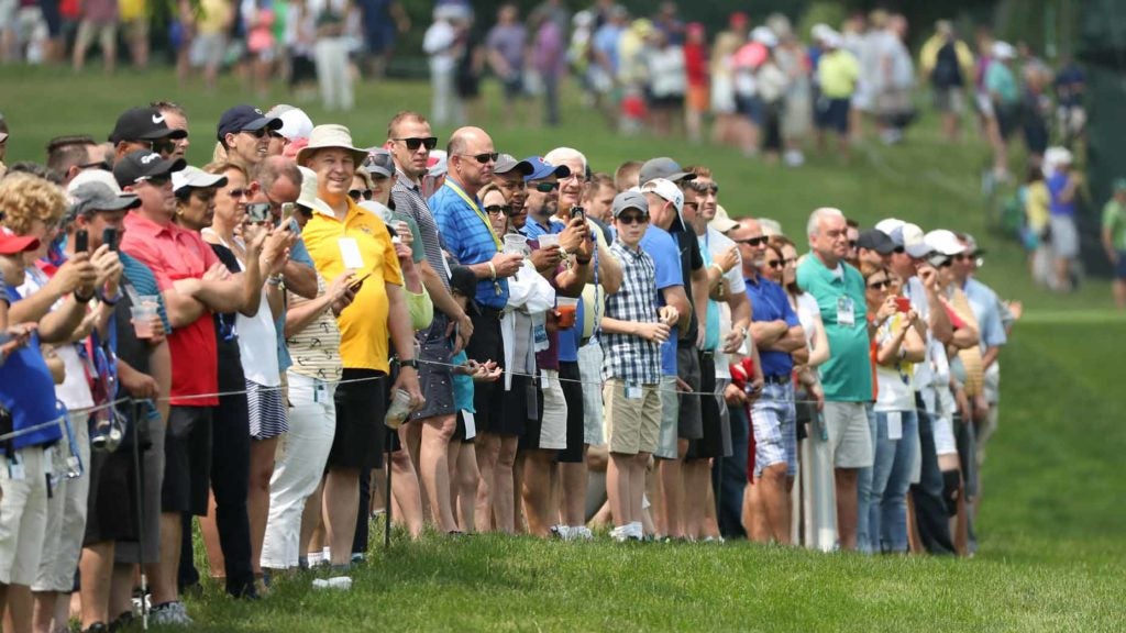 fans line ropes at memorial tournament